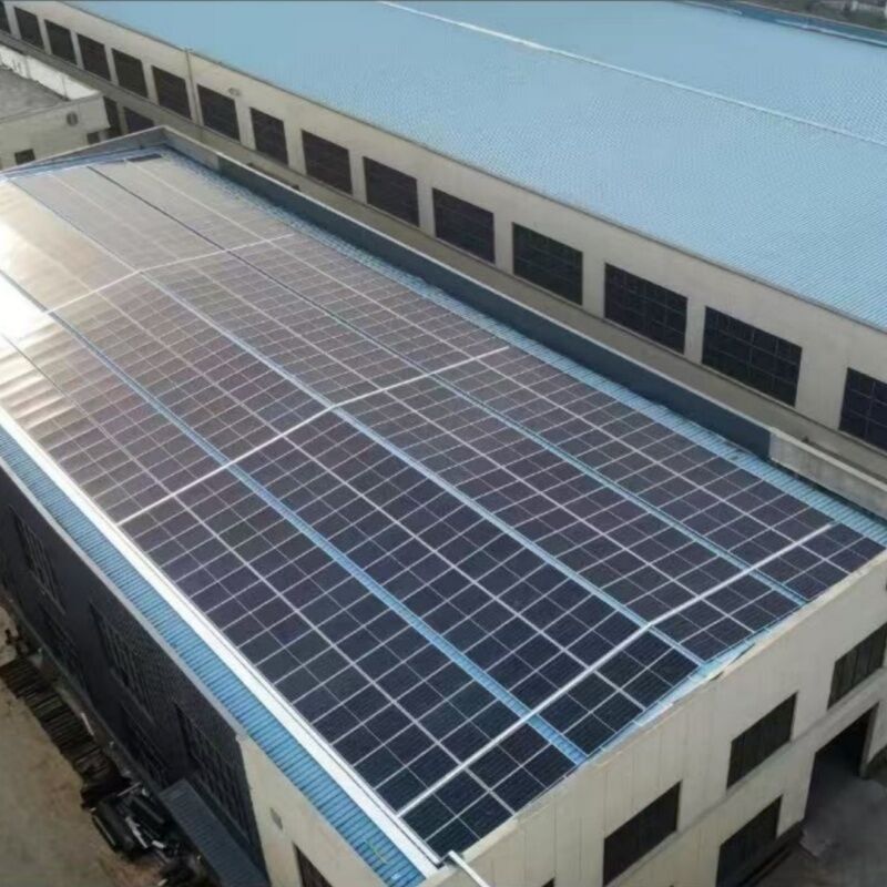 Высокоэффективные солнечные панели для установки на крыше, максимизирующие использование пространства для большей отдачи энергии